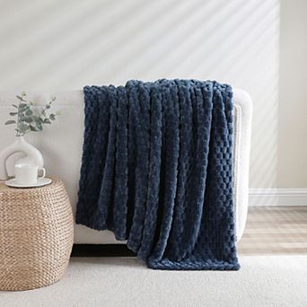 Kate Aurora Leylani Ultra Soft and Plush Luxurious Accent Throw Blanket