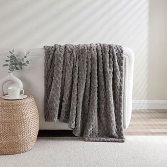 Kate Aurora Leylani Ultra Soft and Plush Luxurious Accent Throw Blanket