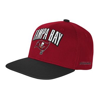 Youth Outerstuff Red Tampa Bay Buccaneers Essentials Adjustable Hat