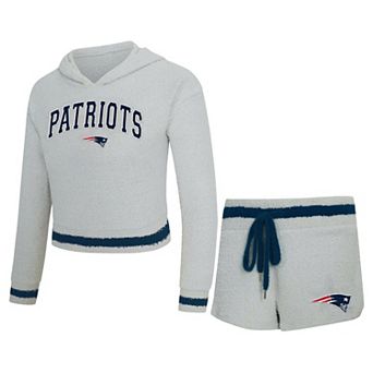 Women's Concepts Sport Gray New England Patriots Whitley Long Sleeve Hoodie Top & Shorts Set