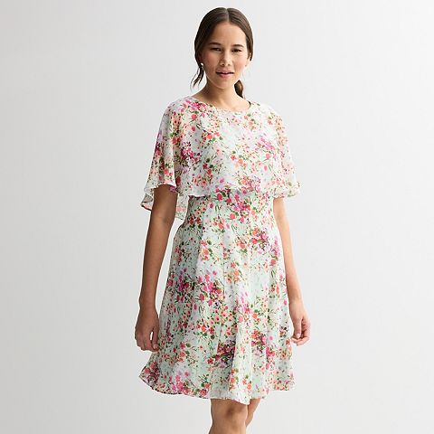 Женские платья Maison Women's Maison Tara Floral Print Chiffon Capelet Fit & Flare Dress