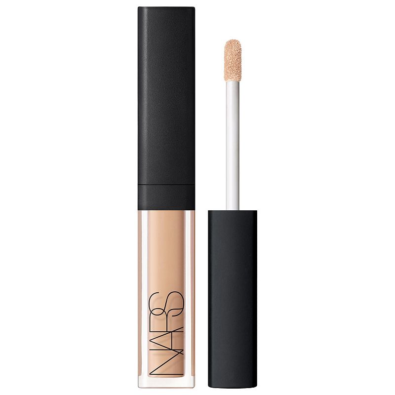 NARS Radiant Creamy Concealer with Medium Coverage Color: Creme Brulee Size: .05OZ
