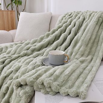 Kate Aurora Modern Lux Ultra Soft and Plush Ribbed Accent Throw Blanket