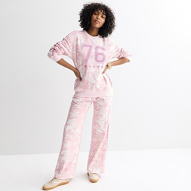 Juniors' SO® Graphic Sweatshirt