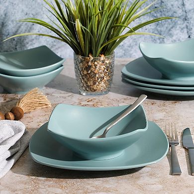 8 Piece Fine Ceramic Dinnerware Set