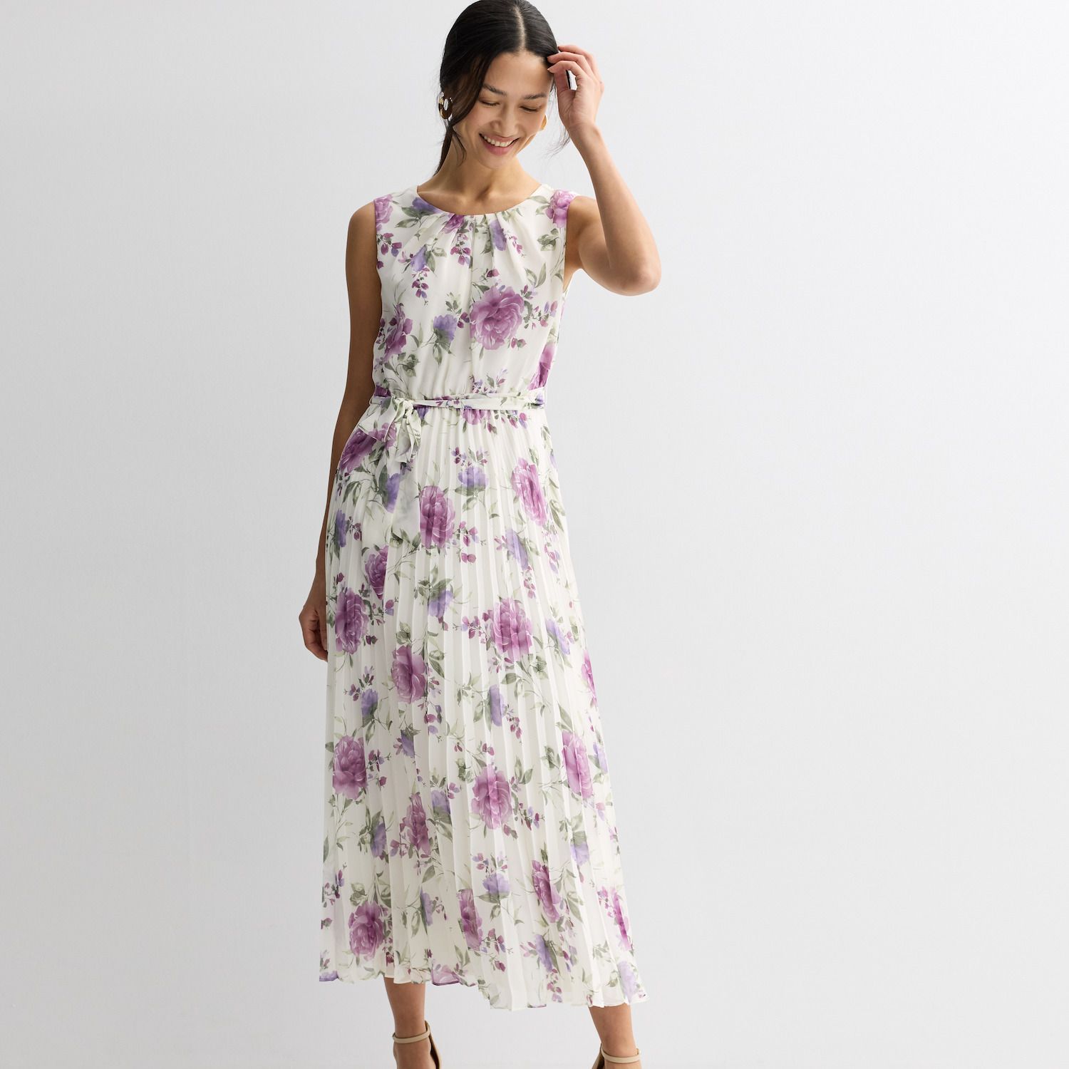 Женские платья 5th + Madison Edit Sleeveless Pleated Maxi Dress