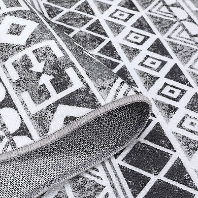 Moroccan Geometric Area Rug 4x6