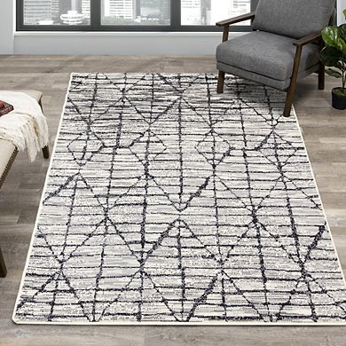 Functional Style Grey Black Faded Diamonds Rug, 4'7" x 6'7"