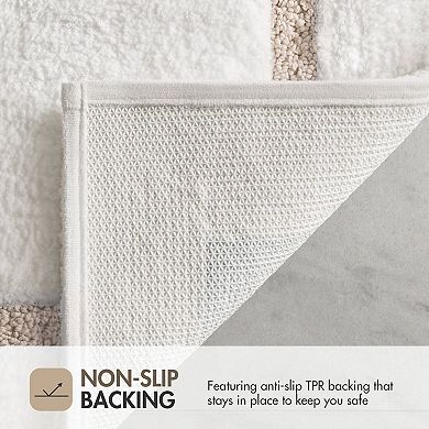 Madison Park Roan Border Tufted Bathroom Rug