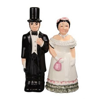 Abraham Lincoln and Mary Attractives Magnetic Ceramic Salt and Pepper Shaker Set