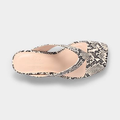 Apt. 9® JONNES Women's Wedge Thong Sandals