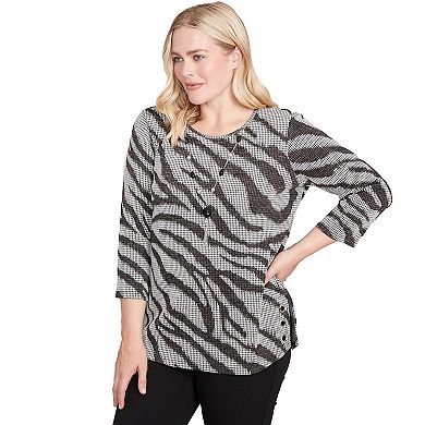 Petite Alfred Dunner Animal Houndstooth Top with Necklace