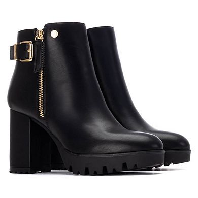 Women's Platform Ankle Booties By XTI 140583