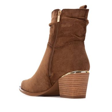 Women's Suede Italian Western Booties By XTI 144461