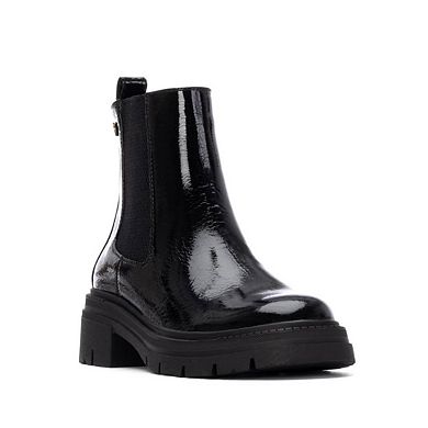 Women's Patent Leather Chelsea Booties By XTI 144297