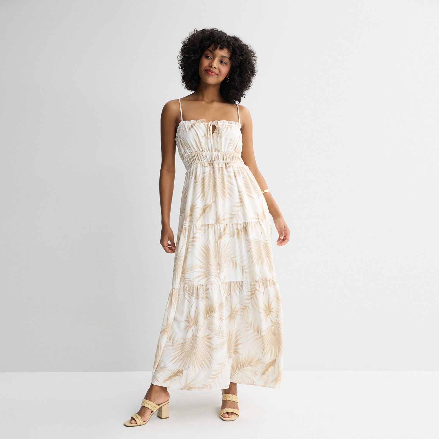 Женские платья Mary & Mo Juniors' Mary & Mo Airflow Tiered Maxi Dress