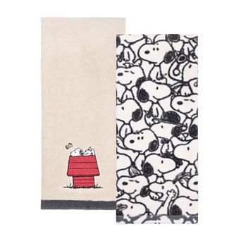 The Big One® Peanuts 2-Pack Hand Towel Set