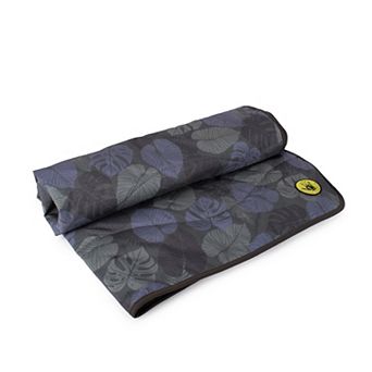 Body Glove Waterproof Throw Pet Bed