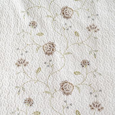 Floral Embroidered Cotton Quilt Set, Soft Prewashed 3 Piece Bedding for a Cozy, Classic Bedroom