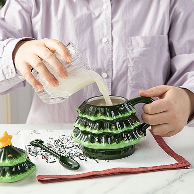 Glitzhome 6.5"H Christmas Tree Mug Table Decor, Ceramic Coffee Cup with Lid and Spoon