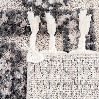 Unique Loom Boone Cherokee Throw or Area Rug