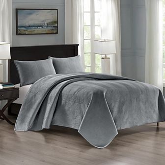 Pointehaven Chevron Design Velvet Quilt Set with Shams