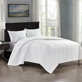 Pointehaven Chevron Design Velvet Quilt Set with Shams