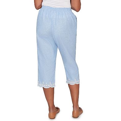 Petite Alfred Dunner Eyelet Embroidered Cuff Capri Pants