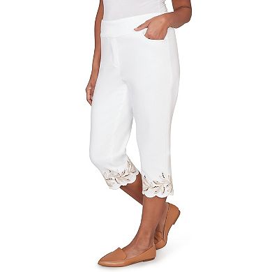 Petite Alfred Dunner Leaf Cut Out Super Stretch Denim Capris