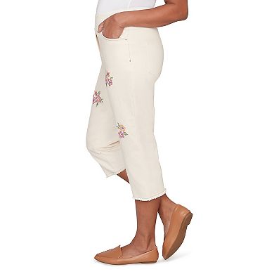 Petite Alfred Dunner Floral Cross Stitch Super Stretch Denim Capris