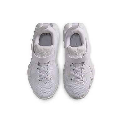 Nike S.T. Dynamite Boys' Lace-Up Basketball Shoes