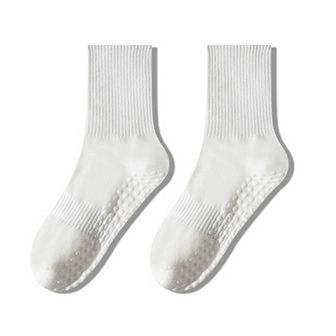 2 Pairs Women's Yoga Non-Slip Crew Socks with Gripped Soles for Pilates and Home Workouts