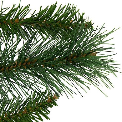 Northlight 9-ft. Artificial Pine & Pine Cones Garland