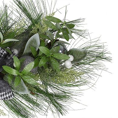 Northlight Real Touch™ Winter Foliage & Berries Artificial Christmas Decor