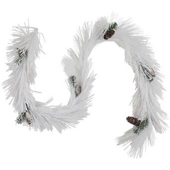 Northlight 6-ft. Artificial Flocked Christmas Garland