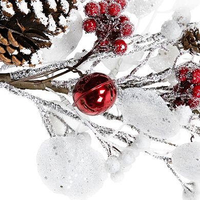 Northlight 6-ft. Berries & Snowflakes Artificial Christmas Garland