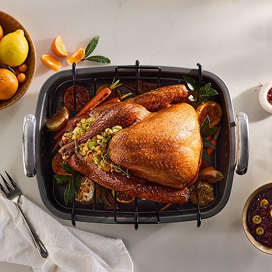 Mingle & Co. 17-inch Carbon Steel Roaster with Rack