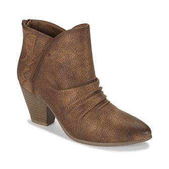 Baretraps Leanna Women's Pointed Toe Block Heel Ankle Boots