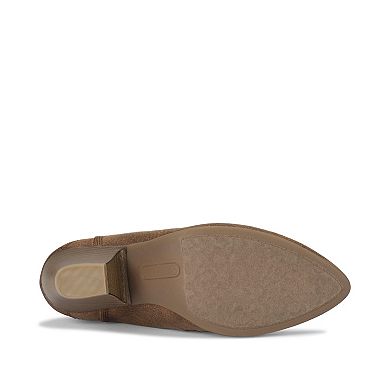 Baretraps Leanna Women's Pointed Toe Block Heel Ankle Boots