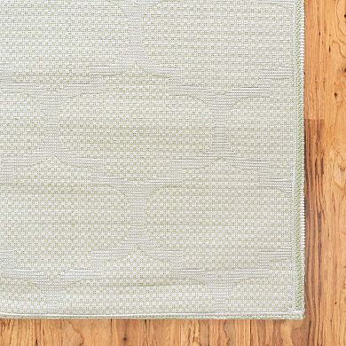 Unique Loom Trellis Decatur Indoor/Outdoor Throw or Area Rug