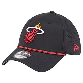 Men's New Era Black Miami Heat Featherweight Poly Rope Flex 39Thirty Hat