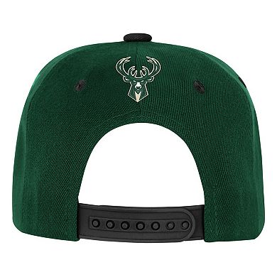 Youth Outerstuff Hunter Green/Black Milwaukee Bucks Two-Tone Snapback Hat
