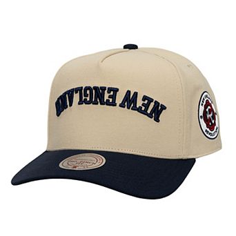 Men's Mitchell & Ness Cream/Navy New England Revolution Upside Down Pro Pinch Snapback Hat