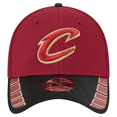 Men's New Era Wine Cleveland Cavaliers Visor Hit 39THIRTY Flex Hat