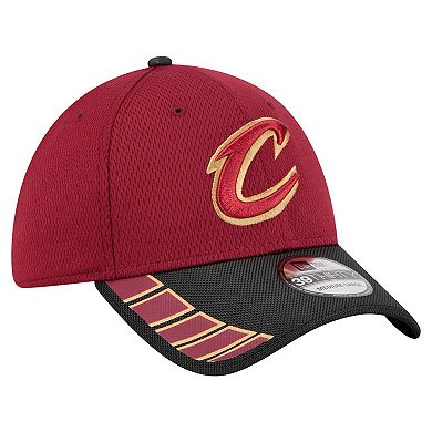 Men's New Era Wine Cleveland Cavaliers Visor Hit 39THIRTY Flex Hat