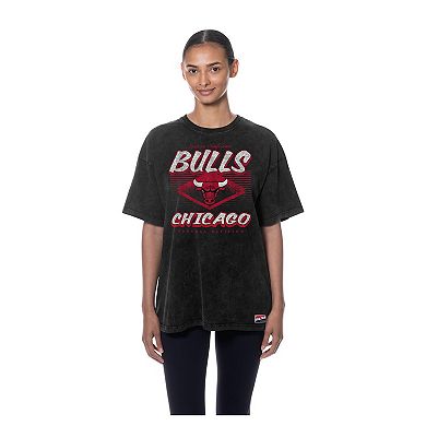 Women's New Era Black Chicago Bulls Throwback Mineral Wash Oversized T-Shirt