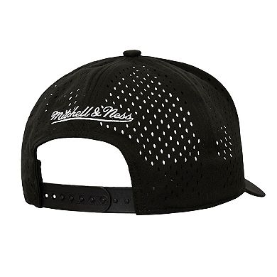 Men's Mitchell & Ness Black Cleveland Guardians Perfect Icon Pro Pinch Snapback Hat