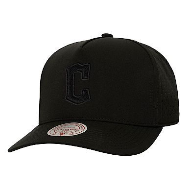 Men's Mitchell & Ness Black Cleveland Guardians Perfect Icon Pro Pinch Snapback Hat
