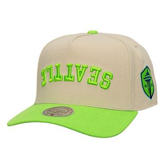 Men's Mitchell & Ness Cream/Rave Green Seattle Sounders FC Upside Down Pro Pinch Snapback Hat