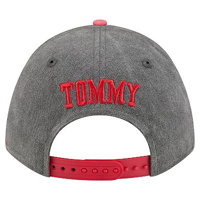 Men's New Era Black/Red Chicago Blackhawks Mascot 2-Tone 9FORTY Adjustable Hat
